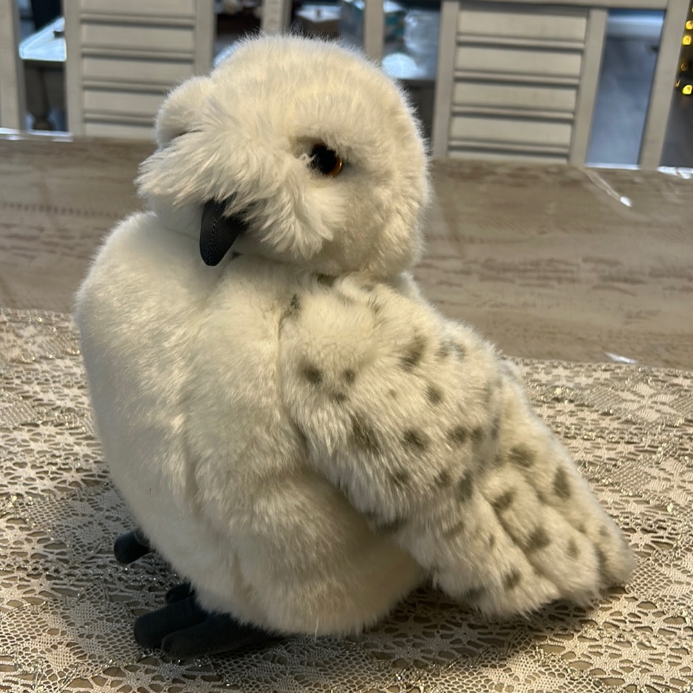 Harry Potter white owl puppet in excellent condition